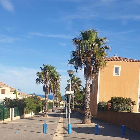 T2 - terrasse vue mer - à 500m de la plage - parking privé - arrivée autonome Saint-Pierre-la-Mer  Exterior foto