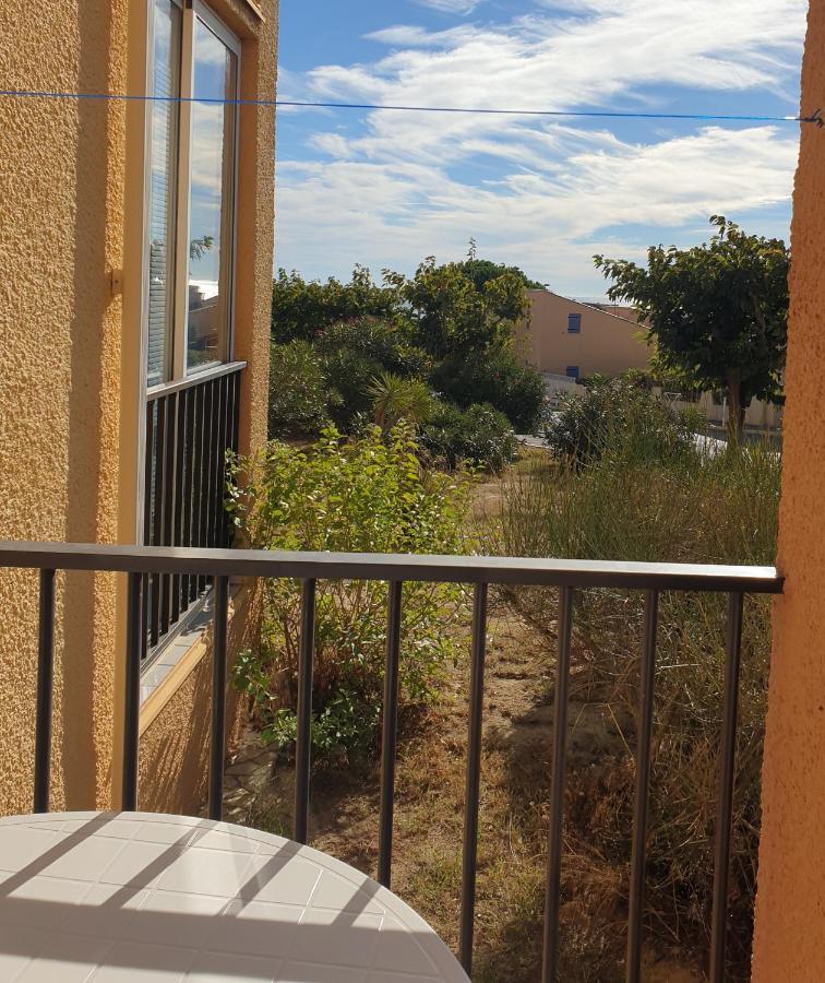 T2 - terrasse vue mer - à 500m de la plage - parking privé - arrivée autonome Saint-Pierre-la-Mer  Exterior foto